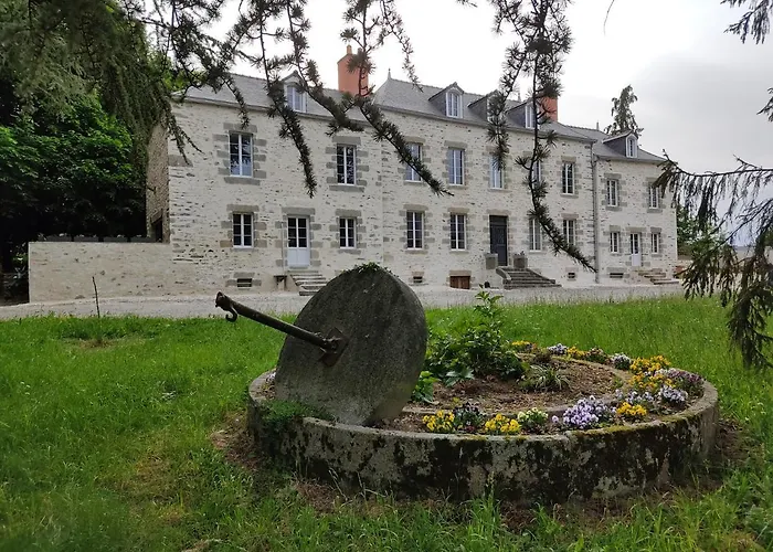Au Manoir De La Grande Vigne Mayenne